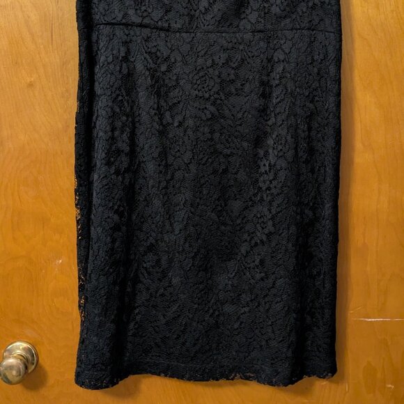 Liz Claiborne Knee Length Lace Dress - Picture 2 of 3
